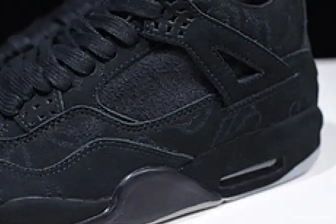 Rep Air kaws 001 930155 black 4 retro Jordan Nike 0512